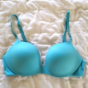Victoria's Secret Plunge Pushup Bra